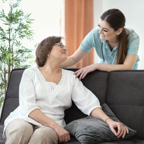 medium-shot-women-looking-each-other